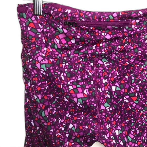 Lululemon Paradise Camo Real Quick Crop Leggings Size 6 - Picture 7 of 16